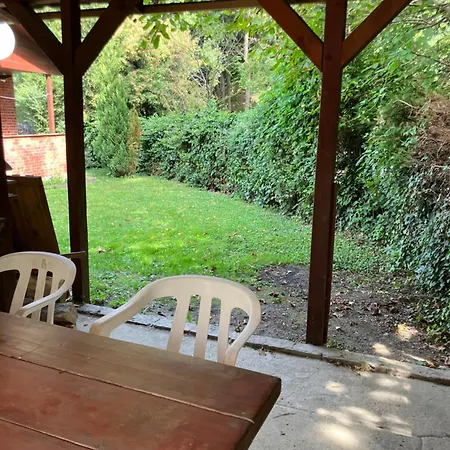 度假居 Fully Equipped Family House For Recreation, 5 Cars Free Parking *