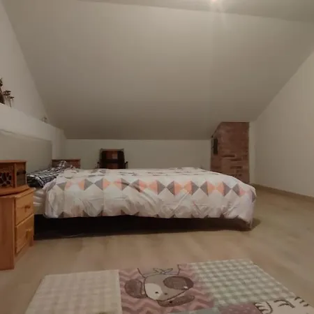 Fully Equipped Family House For Recreation, 5 Cars Free Parking 度假居 *