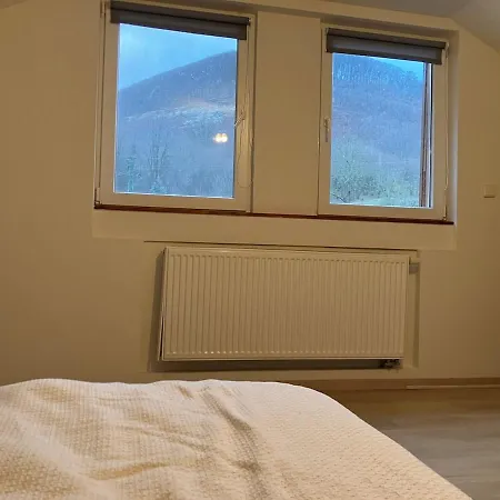 Fully Equipped Family House For Recreation, 5 Cars Free Parking Feriehus Pernek